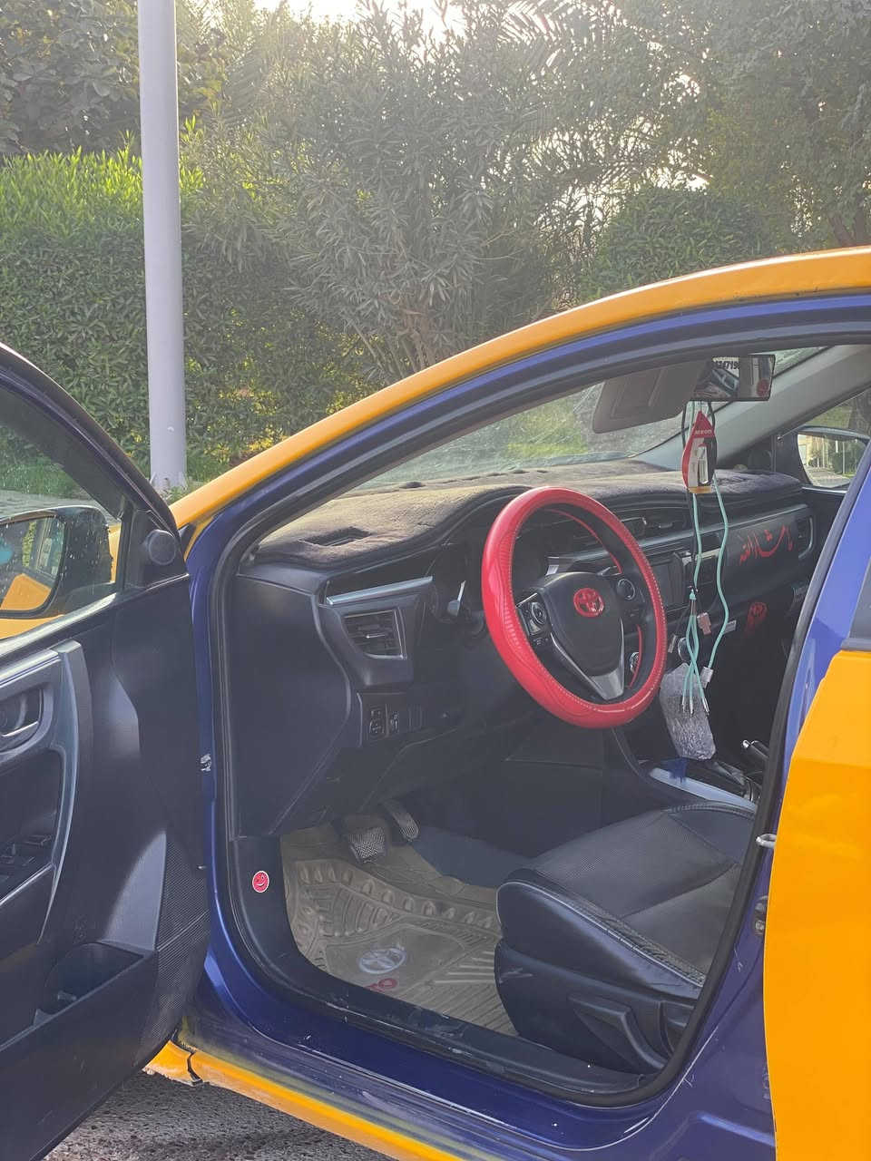 السلام عليكم؛ كورلا موديل 2014  رقم بغداد سنويه ل 28 كير محرك 19 تبريد تخم تاير  ضرر راس البونيد السعر 128 وبيها مجال للاستفسار ***********
