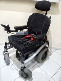 كرسي كهربائي • مستورد