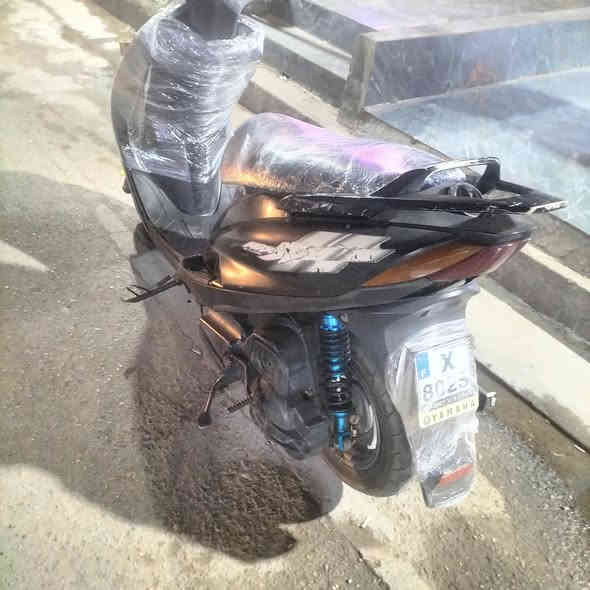 السلام عليكم
ماكس 140 شغاله سلف و هندر الدراجه نضيفه وخير من الله السعر 300 وبيها مجال بسيط جدا 
المكان حي الجهاد الضباط 
رقم الهاتف: *********** متواجد رصيد و واتساب
