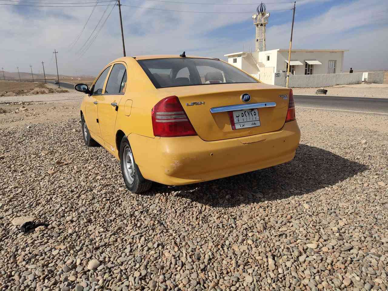 سلام عليكم 

ليفان 620  مديل 2013 سلايت كير ومحرك كورلا توماتيك  المحرك معمر رايمن كاملة هيئة وغرامات صفر سنوية 2027  رقم الماني الشرعي بل موصل عندي وكالة عامه مطلقة ام الباركود باسمي من الوكيل الاول   تحول فقط من عندي  كابون بانزين بيها ورقي الاصلي موجود مو مستنسخ  صبغ جاملغ امامي  ودوسات فقط بدون اي حادث او ضرر بيها بارد باب الخلفي اليمين والدوسة موظحه بل صورة  السيارة مقحله شوية ينرادلها بوليش كهربائياتها شغاله تدفئة شغال تبريد شغال طخم ودبلات امامي خلفي جديد زوج تايرات الامامي جدد الخلفي عل نص  كيرها بي مشكلة بترجيع النمر  ابيع فحص واذا تحتاج كير انزلك من حكها  السعر43 بيها مجال قليل ***********
