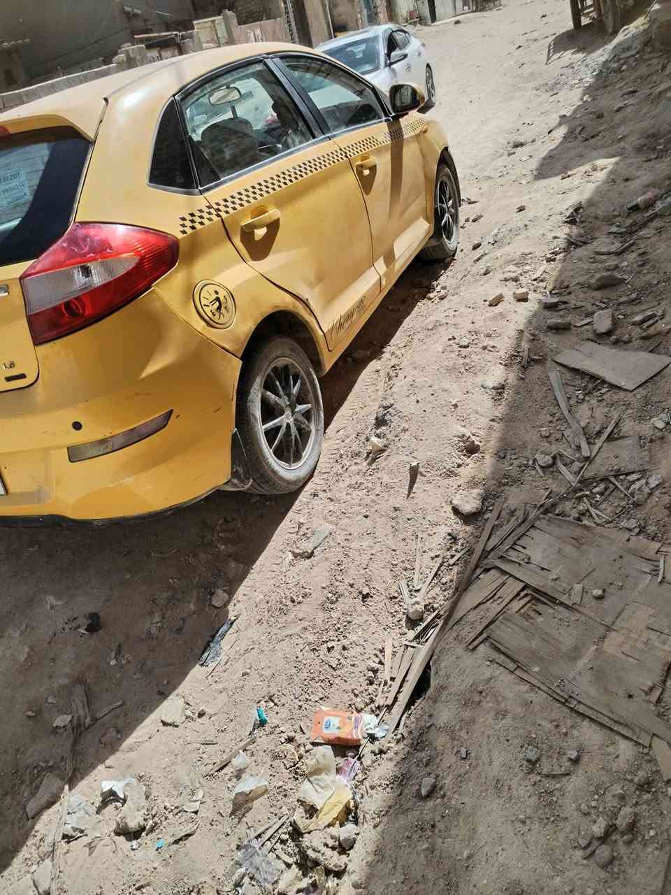 للبيع شيري فلاوين محرك كير مكفول كشر نضيف كدامك غرفه جديده سياره حلوه نضيفه مالك يمي نجف رقم نجف مكلف بنشر هاذ رقم صاحب سياره ***********
