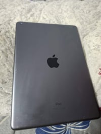 ايباد الجيل التاسع • نضيف • طويريج