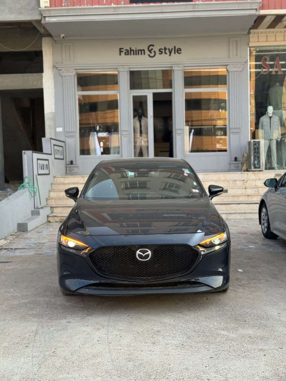 Mazda 3 select 2024
بدون صبغ 
بدون دواخل بدون ارباك
رقم : ***********
مكان : عقره - ئاكرى
سعر : 129$ اكر, نينوى
