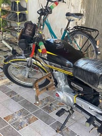 موديل ٢٠٢٤ • شاشة مضروبة • اوراق أصولي