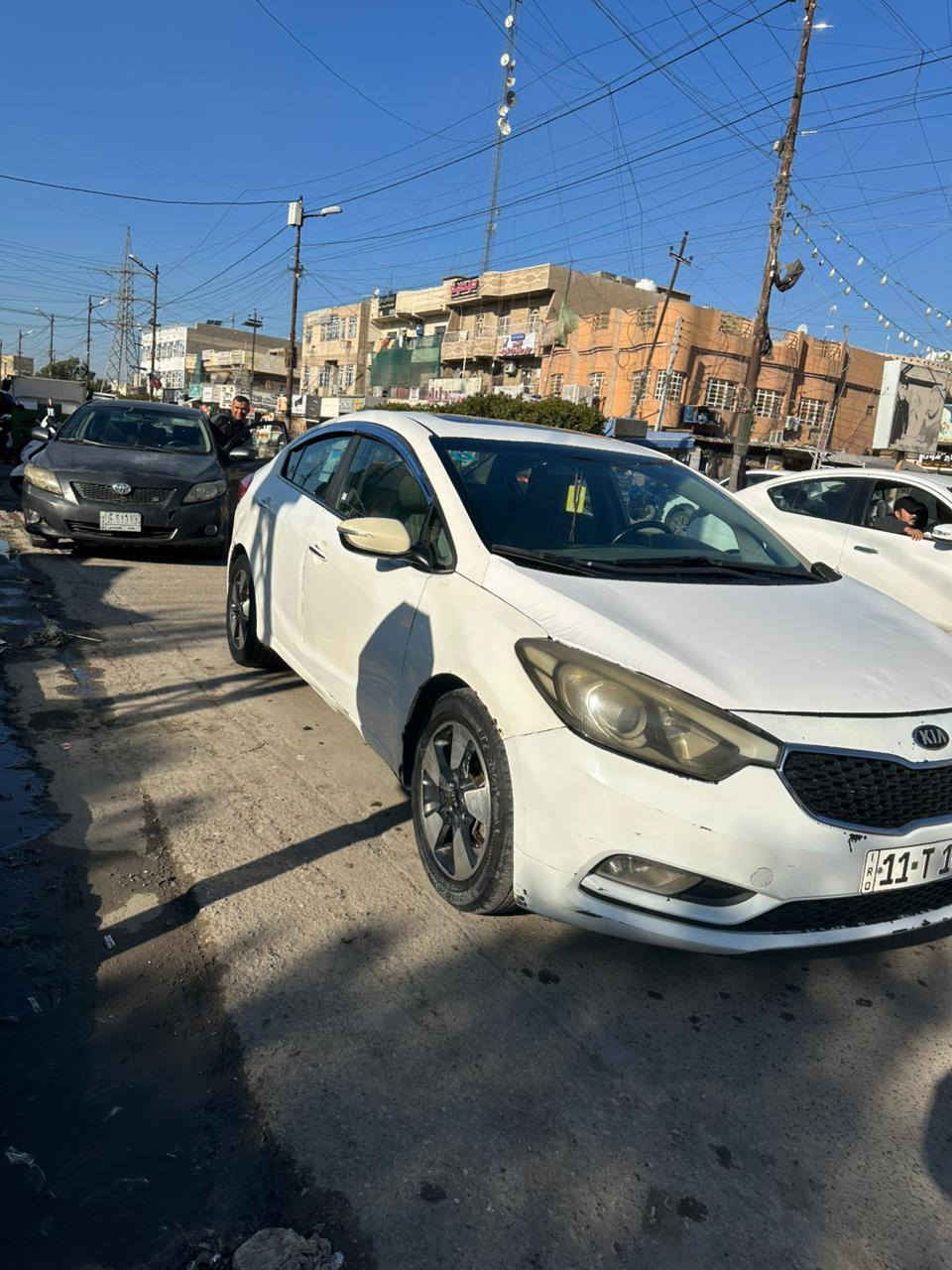 سلام عليكم
سيراتو 2013 خليجي رقم بغداد نكليزي 
فول مواصفات واحد ع واحد 
بصمه تشغيل وابواب
فتحه سقف شفتات بلستيرن 
مري شفط اشاير بلمري 
تبريد قطعتين بيانو 
شاشه وكامره وبعد بيه هواي مواصفات 
مكينه 1600دوش كير نضيفات 
سياره بيه چفيه كلش خفيفه ع صفحه سايق 
ومصبوغه عام وسونار بلمنشور 
مكاني بغداد الكاظميه سعر 80 وبيه مجال بصيط هـ *********** اتصال فقط ‏<تم تعديل هذه الرسالة>
