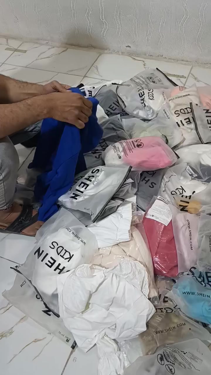 شلعة للبيع 55 چيس هواي قطع بي جديد
اطفال ولادي بناتي كبار اغلبة اطفال


**إذا كنت صاحب هذا الإعلان وتريد حذفه لأي سبب، رجاءا أرسل رسالة إلى الدعم الفني**