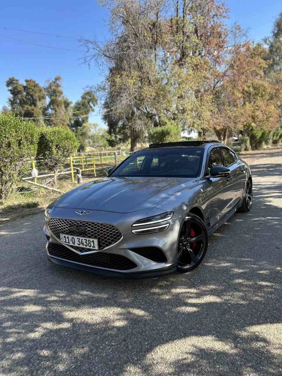 اذكرو الله وصلو على محمد وال محمد
ملاحظة اقره التفاصيل زين ✅
ابيع فقط للي يعرف بسوك الجينيسس
وميقارن بلي بيها اكثر من قطعة وايرباك ✅
السيارة مزودة موستوك✅
جينيسس  G70 V6 4wd
3.3 توين توربو🚀🚀
كير 8 نمر ✅
الموديل 2023
الممشى 38 الف كيلو قابل للزيادة
اللون سلفر ميتاليك شمباني متغير
الضرر جاملوغ امامي ايمن فقط تبدل بوكالة ونصبغ درجة اولى مع تبديل دعامية نفس اللون بدون شاصي ودواخل ولغد كفاله 
ويل تك جهة الضررر تبدل باصلي مع تاير مشلن 
راديترات مي وتبريد وتوربو وكير بلادي
بدون ايرباك
الفئة برستيج اعلى مواصفات
داخل جلد بقلاوة مطرز باحمر حزام احمر بلادي
سقف وتكم ودشبول خلفي كنتارا اسود
اربع كامرات 
بصمات صندوك مع بيبان مع كارت 
ويل 19 تو سايز مع اطارات مشلن بلادي
فجوج بريمبو احمر
رادار امامي وخلفي وجانبي وخروج عن المسار
داتا شو عالجامة الامامية
حساس امامي خلفي
اكتف كزوز بلادي
كشنات تدفئة تبريد وستيرن هيتر
كشنات وستيرن كهرباء مع خاصية الخزن
منفذ شحن وشاحن واير ليس 
ابل كار بلي واندويد اوتو
لايت اوتو
ماسحات اوتو
مرايا جانبيه شفط واشارة وهيتر ورادار وقلاب 
صندوك كهربائي
فتحة سقف بانوراما
سستم صوت ليكسكون
تشغيل عن بعد
شفتات ستيرن
كيجات الكتروني
جام اوتو دبل زيتوني
كصيتها وصلحتها تصليح درجة اولى مع الترقيم

التزويد
انتيك شوت aem 
داوون بايب اولي مع ثانوي ستل ستيل
عطاسات توربو
اويل كاج كان 
بك موث مدخل هواء وره الدعامية
بلكات دينسو ستيج 2
برمجة عقل محرك ستيج 2+ بوب كورن

الكماليات
مطريات من ebay
كفر مرايا وكفر يدات ابواب كاربون فايبر من ebay
سبايدر جنطة من ebay
ارضيات ربل من ebay
شفات ستيرن من ebay
لحية امامية من ebay

ملاحظة كلكم على راسي رجاءا الموشراي والي ماتعجبه السيارة خلي يعبرها او يعلق بكلمة حلوة 
السعر 270 $ وبيها مجال بسيط 🔥🔥

السيارة صاروخ جديدة جدا بدون اي كلوب سيرفس
مكان السيارة ديالى بعقوبة 
***********
