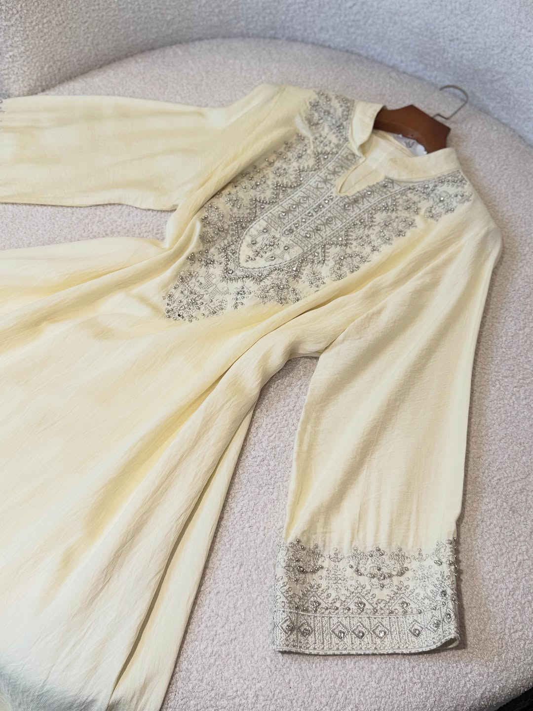 الــسعر35الـف✨💛
القياسات(L,xl,2x,3x)

للحجز و الاستفسار التواصل على الأرقام واتس اب 

***********
***********
***********
***********

توصيل بغداد  5000
توصيل محافظات  5000

