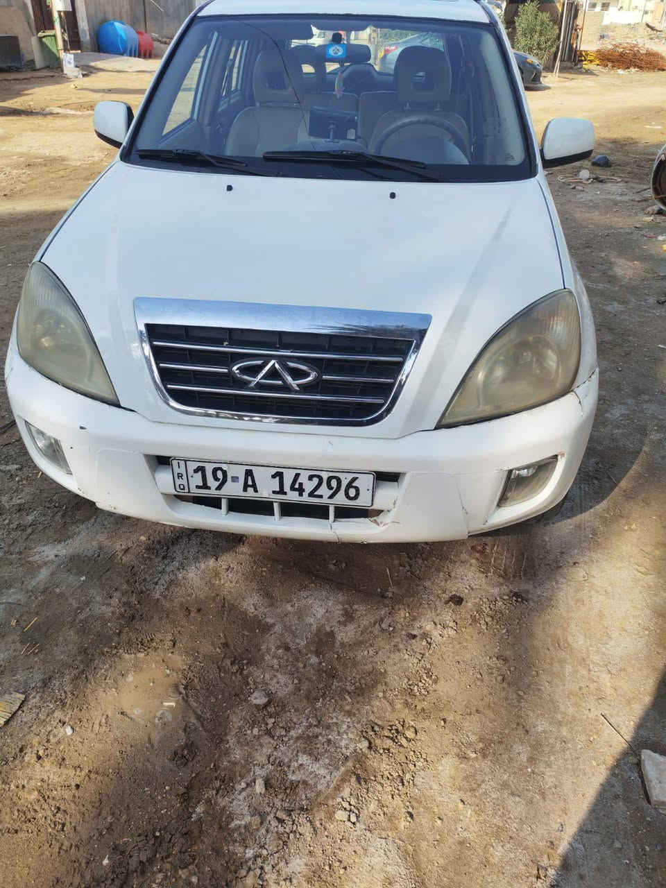 سلام عليكم تيكو اللبيع مكفوله من الضربه والخياس كير ومحرك حلوات موديل 2012 ماشيه 112الف رقم كربلاء انكليزي سنويه جديدة 2030  السيارة جاهزه جديد تخم جديد صدره جديد  تبريد  شغاله كشنات تدفئه سلايت دروف سنتر لك كهربائيات كله شغاله بسمي السعر 57وبيه مجال الطبين رقم الهاتف*********** مكان حله  يم كراج الموحد
