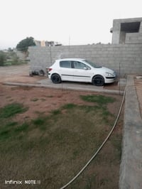 بيجو فرنسي للبيع 307موديل 2005كير ومكينه كورلا 1600شاشه كامرى خلفيه بس...