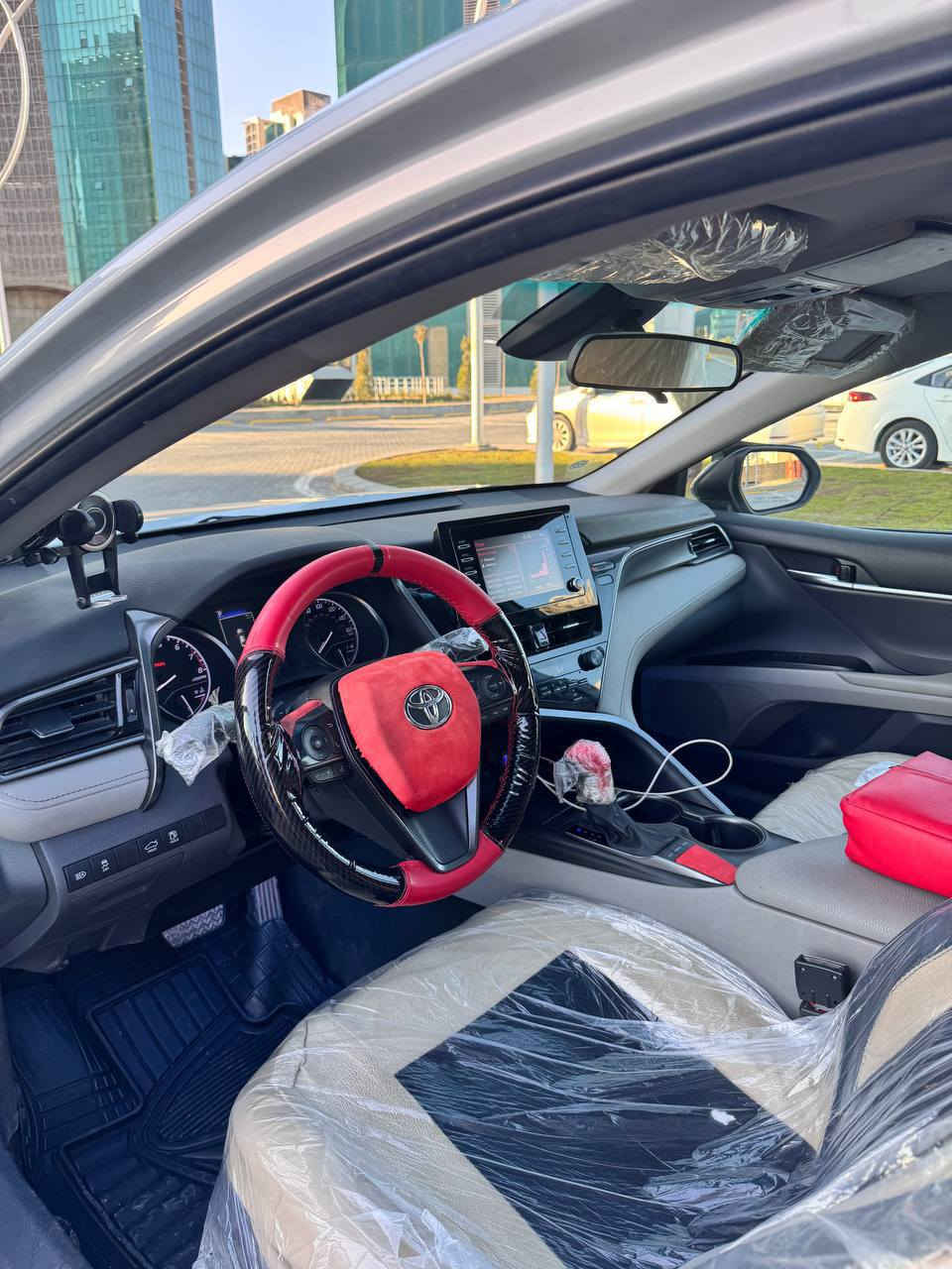 للبيع كامري موديل 2023رقمSE اربيل
لون سمنتي مرغوب 
سياره هزه سنويه كله جديد وبسمي سياره تريد تحويل بنفس ليوم تريد ثاني يوم 
حادث سياره بس جاملغ واحد 
يرباك مال ستيرن بارد بس راجع سيستم 
موصفات معروفه SE
سعر سياره 225بيه مجال 
,رقم تلفون 
اذه عجبتك سياره خابر مكون خاطرك اله طيب 
‏‪***********‬‏
***********
