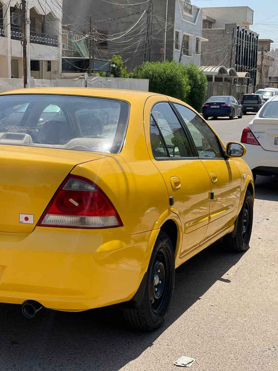 سلام عليكم سني  ٢٠٠٧ خليجي سياره مكفوله بدون ضربه ولا تبديل
مصبوغه جديد سياره جاهزه مابيه أي نقص تخم تاير جديد تبريد منضومه جديده صدر أمامي خلفي جديد مابيها أي نقص بسمي مشروع وطني  رقم دولي 
السعر ٧٥ وبيها مجال  العنوان بغداد
*********** بغداد, العراق
