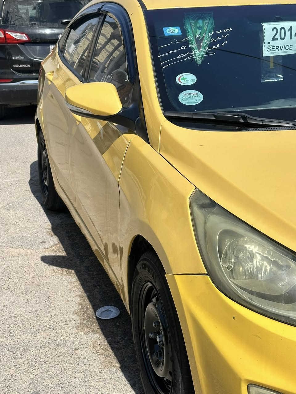 اكسنت مديل 14 خليجي باسمي مكاني بصره 
مكينه 1400 دوش بيه سياره جاملغ كدام مبدل وجاملغ لخلفي بي ضربه بسيطه حداديه تخم تاير توني مسويله ادامه سياره ومبدله كير ستوني جاهزه للاخير تبريد بس ستوه بده بيه ستوه راجز سعر 73 وقابل للتفاوض لي ما يعجبه سعر ولمنشور يدعنه بل رزق الرقم *********** غير متواجد ع فيس فقط واتساب وعندي فيديو لكل تفاصيله
