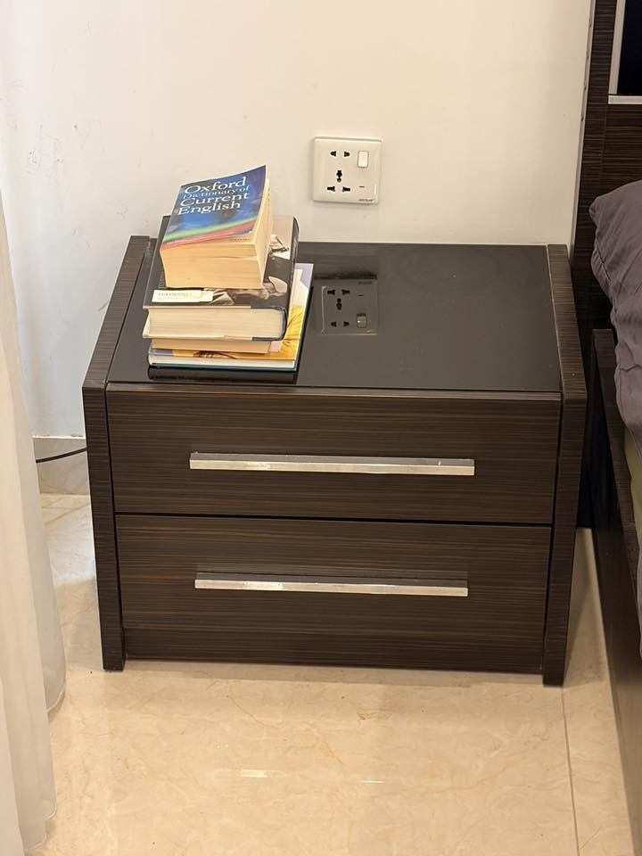 غرفة نوم للبيع ٦ قطع تركية المنشأ من العالمية للاثاث بسعر750 الف دينار
غسالة سامسونك فل اوتاماتيك للبيع 16 كيلو بسعر 250 الف
للتواصل ***********
المكان العامرية
