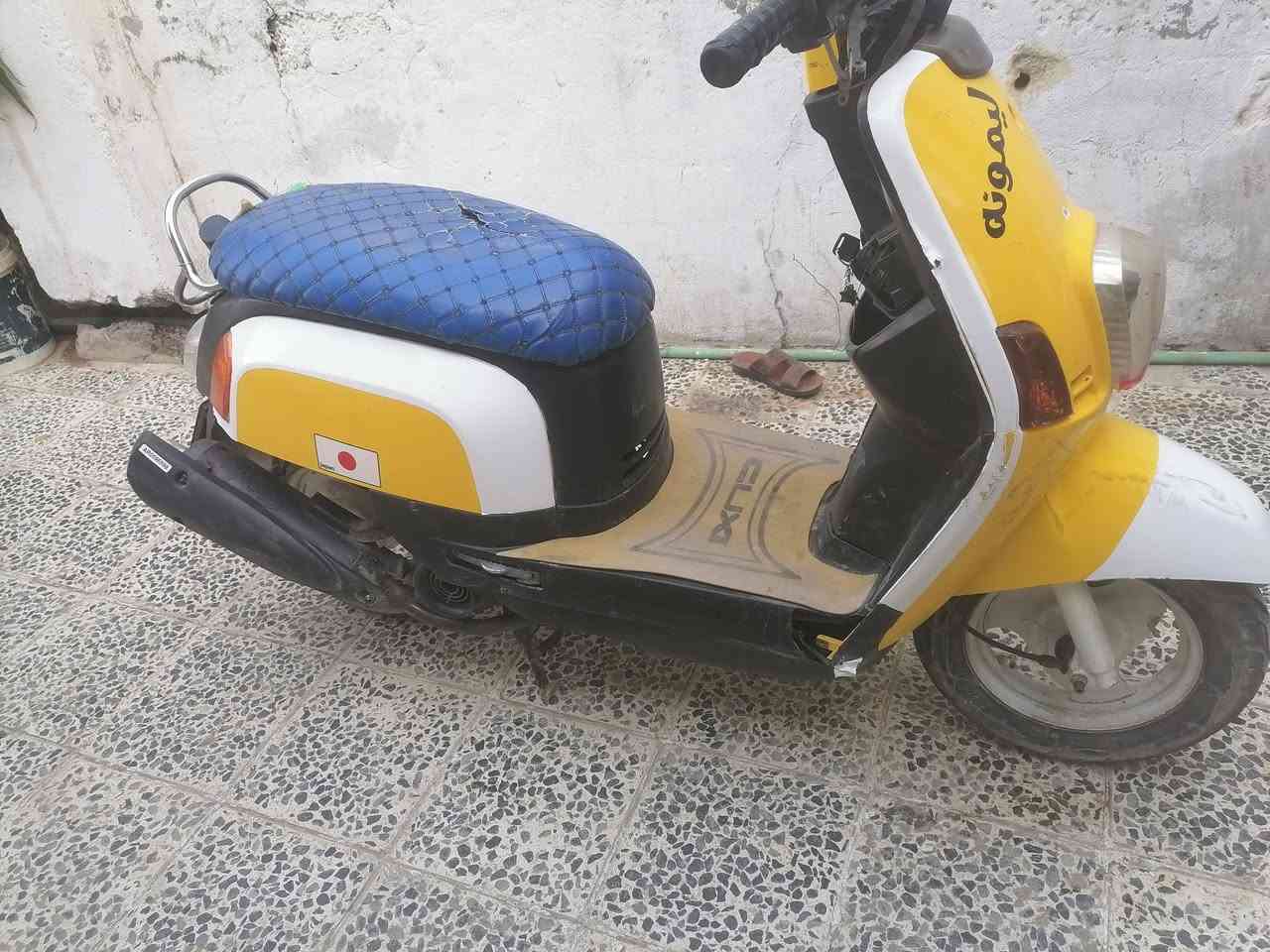 بوليس عدلة كمالة او مكفولة من كلشي بس ناقصهة كفر  السعر 550 بيهة مجال بس شي قليل***********
