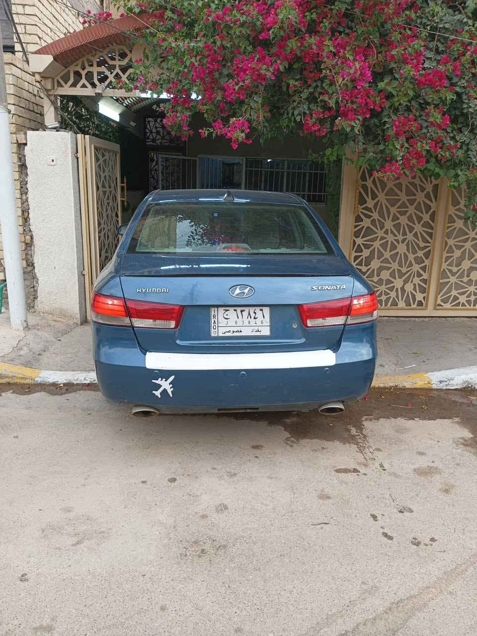 للبيع سوناتا ٢٠٠٧ بغداد بسمي وارد امريكي حادثها جاملغ خلفي بدون دواخل سياره جاهزه مكينه جديده كير جديد صدر جديد بيها منظومه غاز محرك ٣٣٠٠ سياره جديده  مصبوغه عام للجمالية  تبريد ثلججج  عنوان بغداد حي الجهاد للاستفسار ***********////السعر 84ورقه
