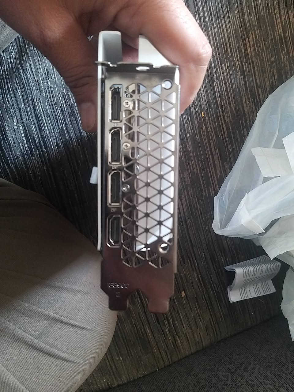 السلام عليكم شباب خلي سعرك وبلعافيه عليك


**إذا كنت صاحب هذا الإعلان وتريد حذفه لأي سبب، رجاءا أرسل رسالة إلى الدعم الفني**