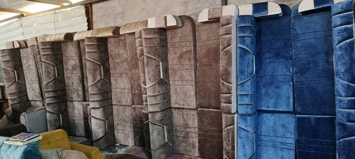 السلام عليكم وصلت وجبه جديده من دواوين الشماليه لخشب ابلوك اسود ولقماش خاولي ولسفنج مميز في مزاد الرسول العنوان كاطون الرازي نهايه الشارع لاستفسار ع رقم الهاتف *********** ملاحضه مستعدون لشراء كافه المواد المنزليه وغرف نوم 💤
