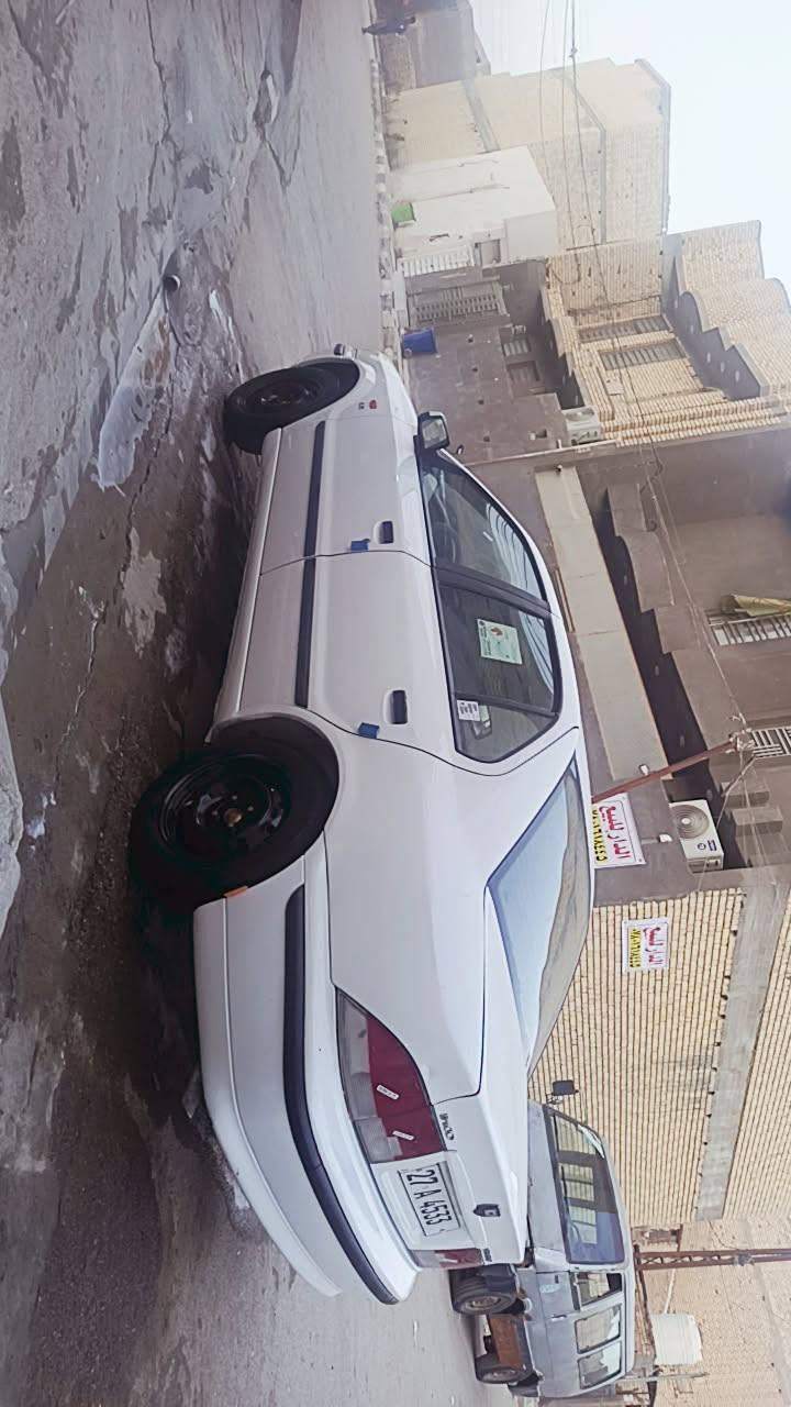 السلام عليكم 
سيارة سمند 2011 
سيارة رقم جديد ملصق وسنوية جدد
مداور ثاني يوم 
العنوان 40 وبيها مجال 
للمزيد من الاستفسار 
***********
العنوان الناصرية حي الفداء بغداد, العراق
