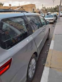 سينا موديل 2017 Le حادثها باب سلايت ومصلح نفسه 07838412700  السعر 195