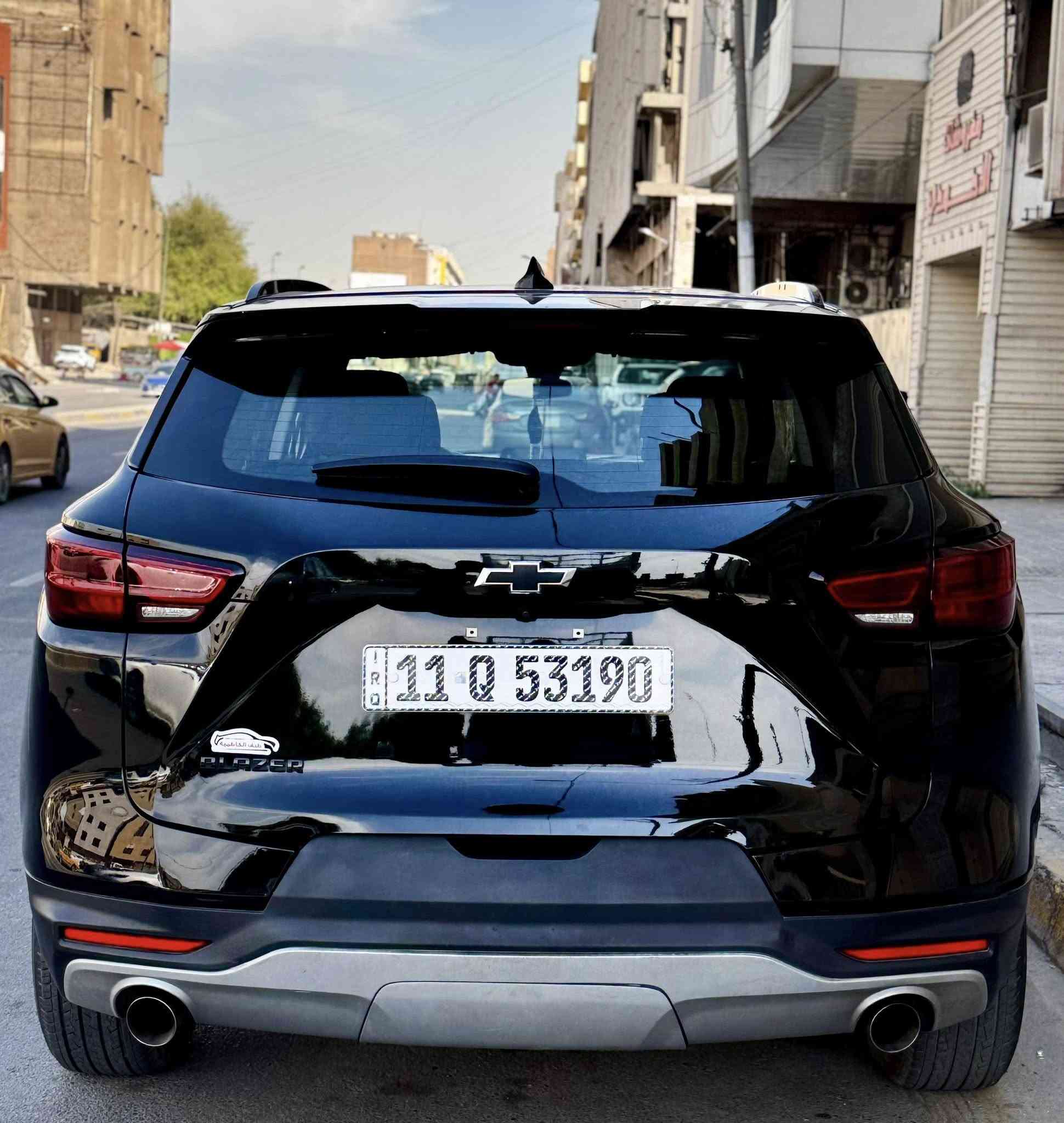 السلام عليكم بلايزر موديل 23 وارد امر يكي بدون ايرباك حادث دعامية فقط  كفالة من كلشي 5 راكب محرك 2.0t ماشية 55 الف مكاني بغداد الكاظمية  
*********** 
واتساب
