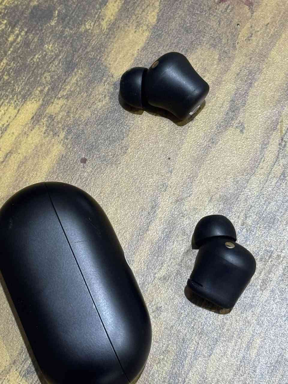 سلام عليكم
ايربود بيتس
بدون ملحقات 
*
Beats Solo Buds
السعر خاص


**إذا كنت صاحب هذا الإعلان وتريد حذفه لأي سبب، رجاءا أرسل رسالة إلى الدعم الفني**