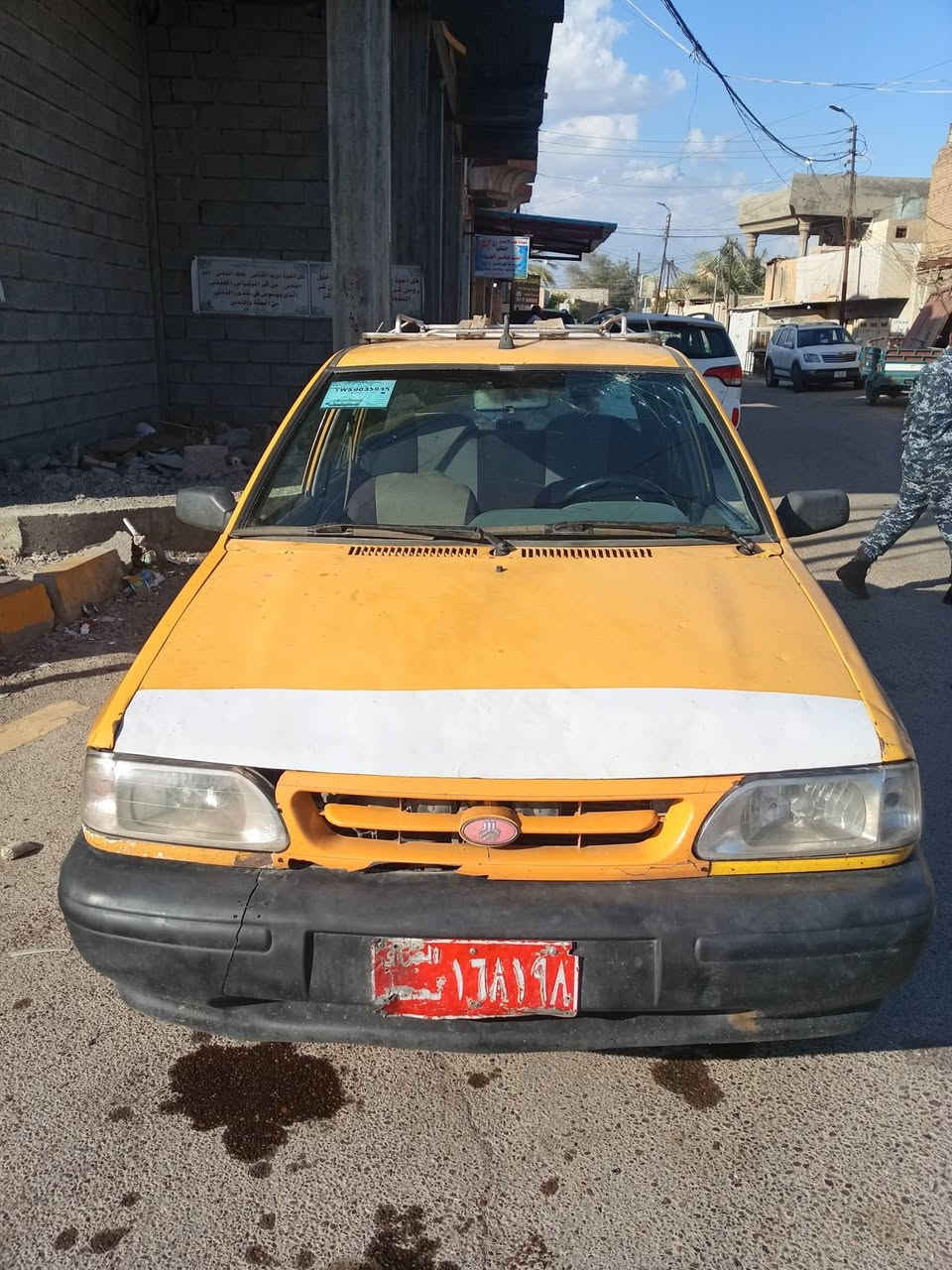 سلام عليكم سايبه لبيع موديل 12بدون تحويل رقم احمر سنويه اصليه عضم عاج سياره حلو السعر 13وبيها مجال ***********
