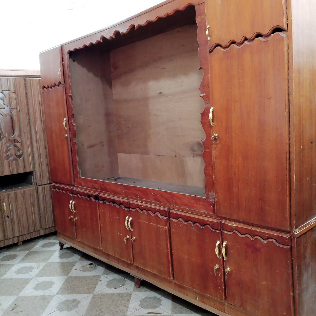 كنتور سليماني 3امتار قطعتين السعر 160وبي مجال العنوان كركوك حي العسكري 
الرقم*********** كركوك, العراق
