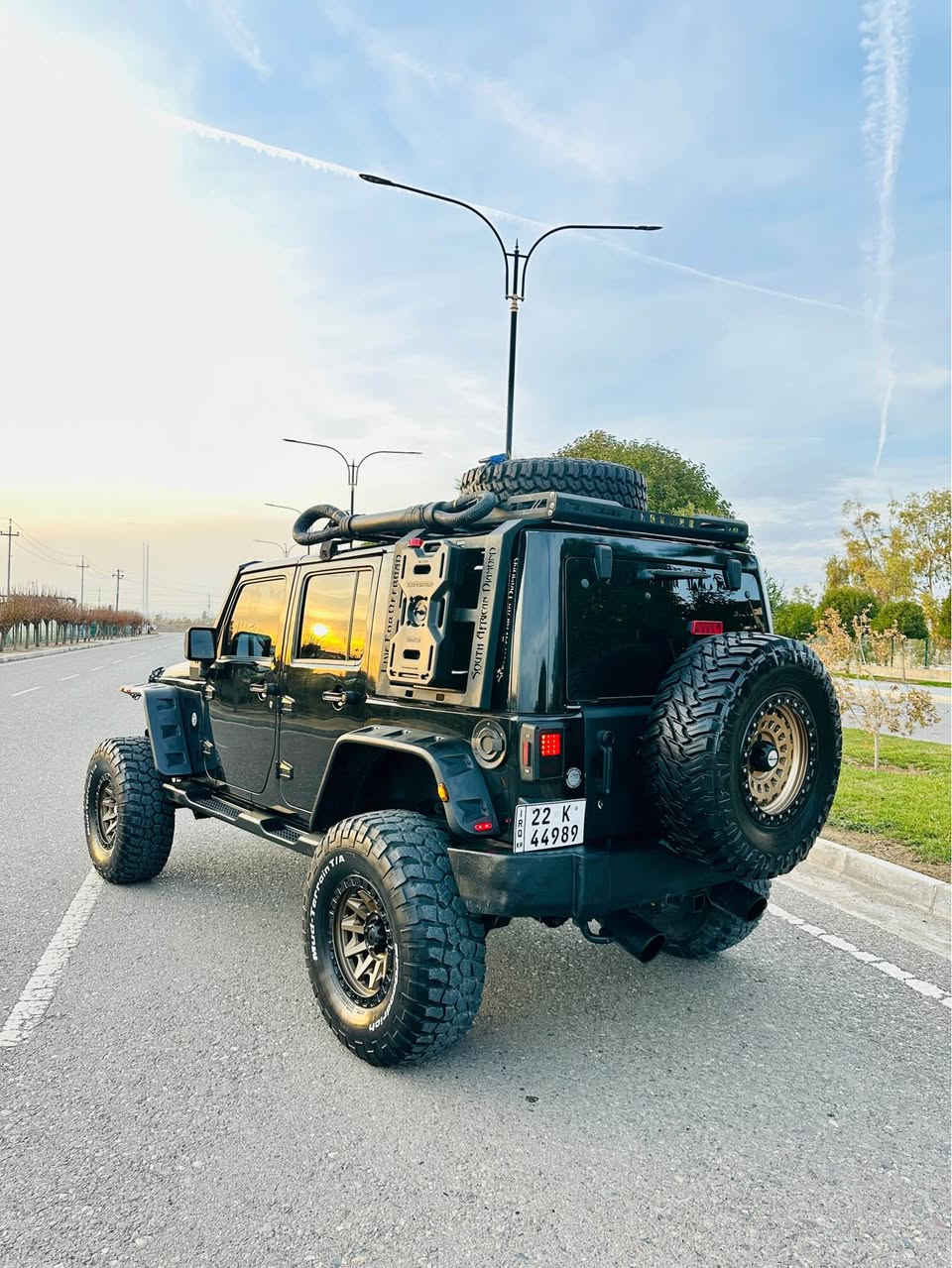 🇺🇸🇺🇸🇺🇸 Jeep Wrangler Sport  🇺🇸🇺🇸🇺🇸

للبيع غوريلا الامريكية 🦍

شباب السيارة سعرها جداً مناسبة بلنسبة لهل مصاريف اللي صارفين عليها يعني ما بقى شيء مصارفين عليها و نصبته يخبل و كلش حلوة و وبل عافية على اليأخذه 🙏🏻

للبيع فقط !!

موديل : 2017 
وارد : امريكي 

حادثه : ربع جملغ خلفية صبغ و بوند و صندوق تبديل علمود تزويد و تغير شغل و موجودة سونارها تريد ادزللك ياها و تدلل

محرك : 3600 بانزين V6 سلندر المرغوب
ماشية : 67 الف ميل
لون : اسود لماع 
نسبة النضافة : 98% 
رقم السيارة : اربيل
مكان السيارة : اربيل شارع ٦٠

سعر السيارة : 225$💰 ورقه و مجال قليل و ابلاش بلنسبة لهل مصاريف و مزدودة بلكامل 

رقم تلفون و واتساب : 

***********
***********

⚜️⚜️⚜️⚜️⚜️⚜️⚜️⚜️⚜️⚜️⚜️⚜️ 

مواصفات سبورت معروفة ميحتاج تذكير 👍🏻

فحص و هزة و السنوية كله جديدة و السيارة بأسمي تحويلها نفس اليوم و بي كتاب جام تضليل تمشي بكل محافضات و رقمه شبه مميز وياها هدية 🙏🏻

محرك و كير و كهربأيات كله شرط بدون النقص و السيارة جاهزة بدون اي مصرف الحمدلله 🙏🏻 أربيل, العراق
