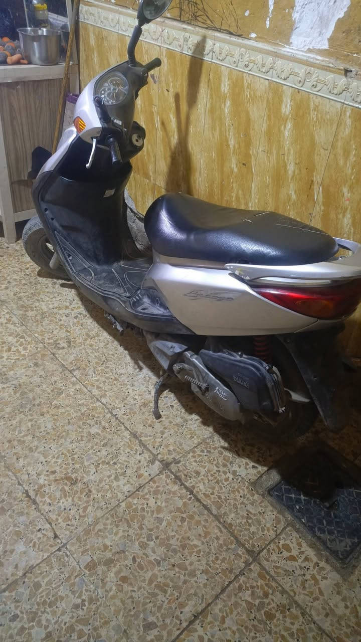 السلام عليكم ورحمه الله وبركاته دراجه فريز للبيع دراجه نضيفه بس اللحيه مكسوره 
مكاني بغداد مدينه الصدر رقم الهاتف
***********
السعر 600 وبيهه مجال بسيط
