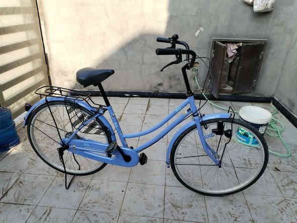 السلام عليكم باسكلات للبيع حجم ٢٦ اصلي مكاني ديوانية *********** الشراي يتصل السعر ٩٠ وبي مجال قليل
