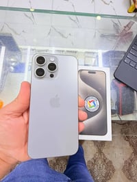 ايفون ١٥ برو ماكس • ٢٥٦ • ماستر AAA