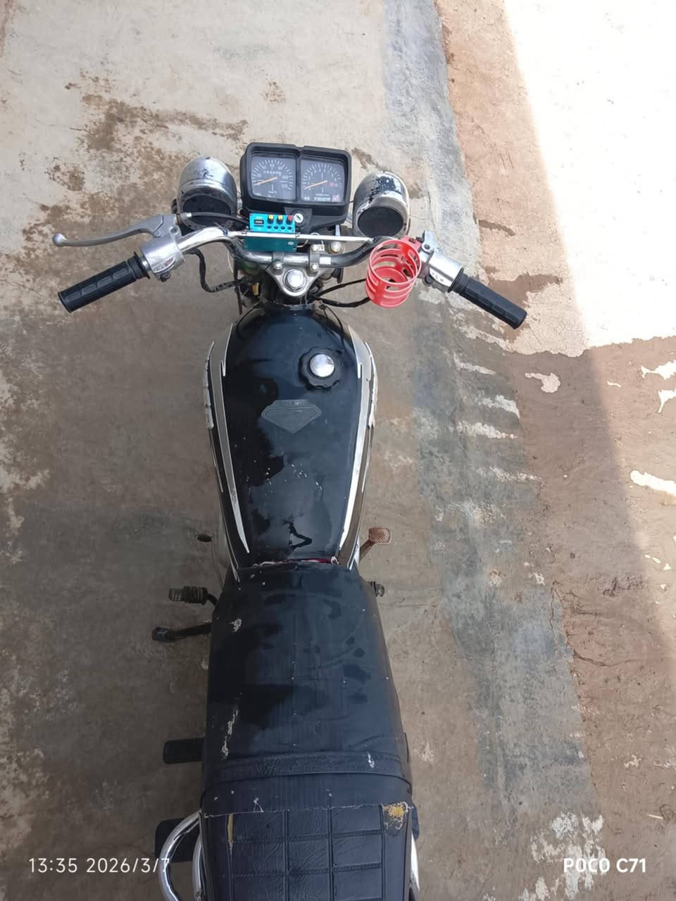 دراجه تايكر للبيع موديل 22 دراجه نضيفه ومرتبه جاهزه من كلشي نقصه شفت وهندر بس المكان محاويل الدراجه كلك السعر 325 وبيهه مجال بسيط ***********
