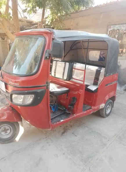 البيع موديل 20 بغداد عنواني رقم وسنويه نظيفه   مكينه بلدي تجي تشوف بعينك ب٦ قفل نهاية  ***********
