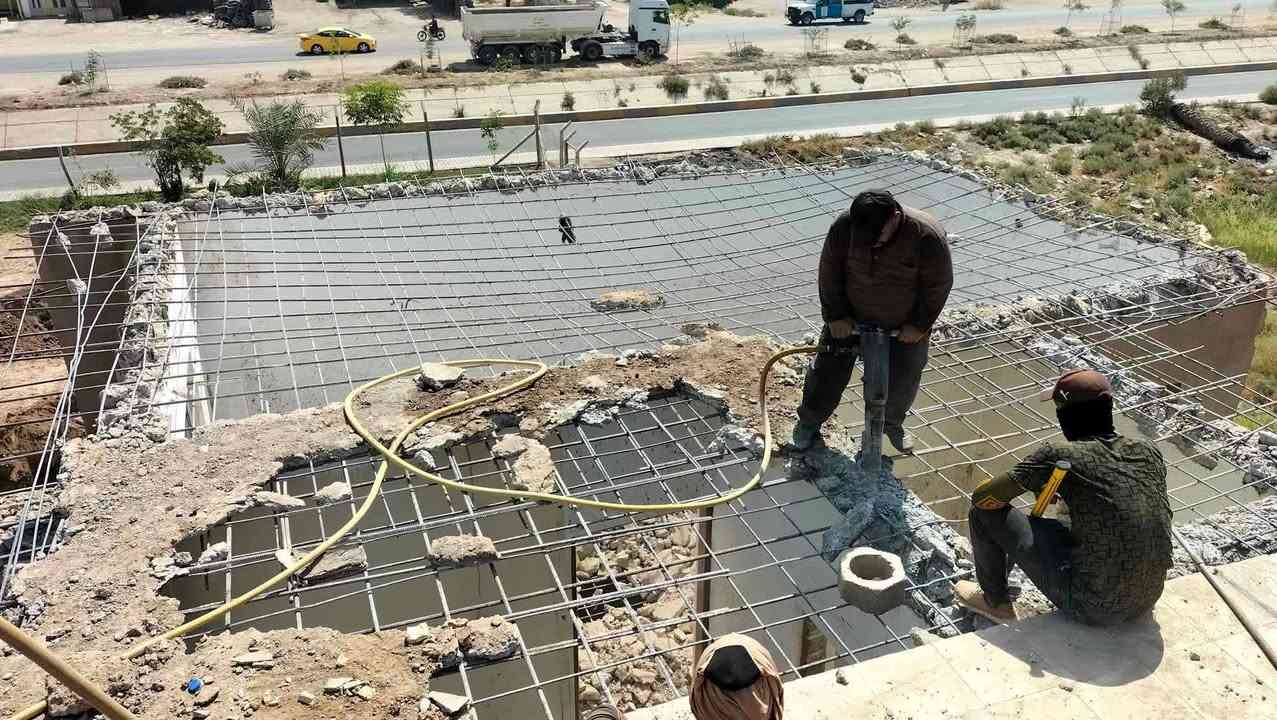 مستعدون لهدم وتفليش البيوت بدون فلوس والمحلات وقطع البيوت  ورفع الانقاض وتعديل الارضية بموادها يعني ما اخذ فلوس بس المواد واسويلهيا كاع في كافة مناطق ديالى للتواصل الاتصال على ***********خاص مفتوح واتساب

