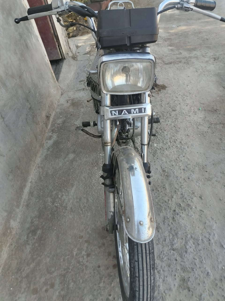 السلام علیکم درجه البيع كلك كلك مكفوله عن السرقه المحرك مكفول واشاصي مكفول السعر 275 بيه مجال بسيط وهذا رقمي ***********
