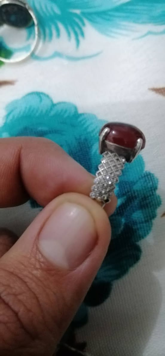 محابس للبيع فضه نسائي واحد ع ٢٠ سماوه خاص رقم ***********
