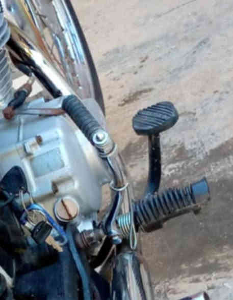 سلام عليكم دراجه للبيع ايراني اصلي موديل ٢٢ تفاصيل كلك مكفوله اكثر خاص المكان حله ابو غرق السعر 300 وبيه مجال للشراي 
***********
