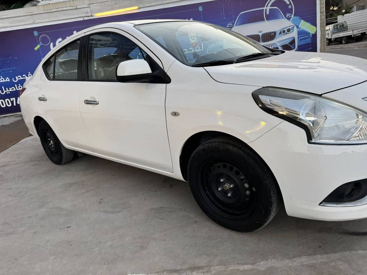 نيسان موديل 2023 السياره مكفوله من كلشي حتا من الشخط بعدها  بنطافت الشركه متصرف عليها  حالها حال الزيرو 
السعر 121 وبيها مجال 
مكان السياره الكرخ السيديه 
***********
