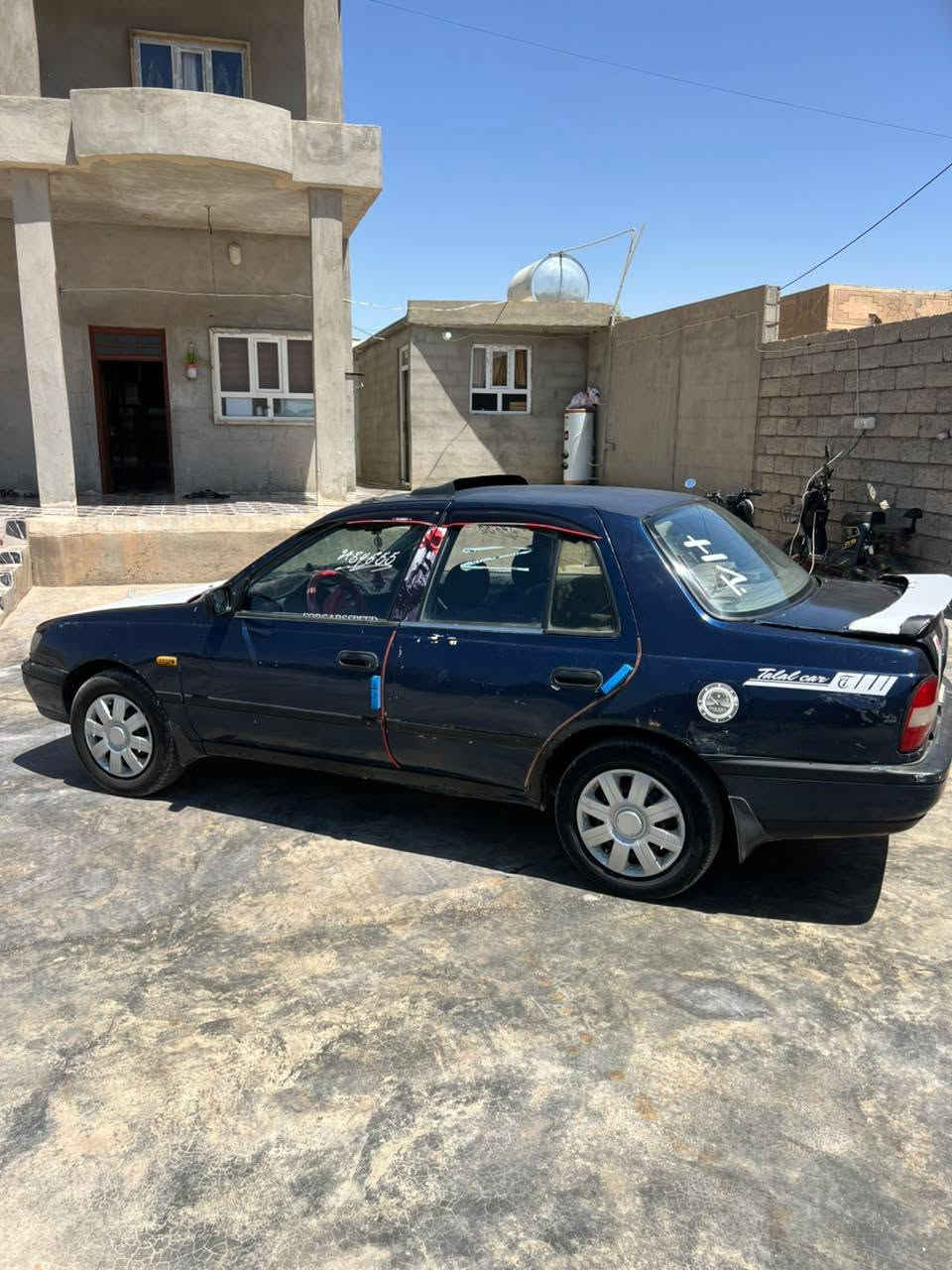 السلام عليكم
سياره صني موديل واحد وتسعين
  شرط التحويل 
السعر 35$ وبيه مجال
اتصل وتدلل ***********
