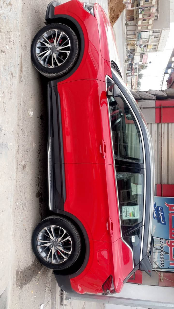 السلام عليكم 
عندي جيلي استلام زيرو من الشركة موديل ٢٠٢٣ جديدة جدا بعدها بحالة الوكالة فول مواصفات ١/١ السيارة صناعة شركة فولفو يعني متانة ورزانة على اعلى مستوى ضمان ٥ سنوات او ١٥٠ الف كيلو متر مراجعة دورية كلها بالشركة حتى تبديل الدهن السيارة رقم بغداد باسمي حتى هزة جديدة يعني تحويل مباشر للمشتري
المواصفات
- [ ] بانوراما سقف
- [ ] السيارة بلادي لان اعلى مواصفات لون القمارة اسود
- [ ] بصمة تشغيل وفتح الأبواب 
- [ ] تشغيل عن بعد
- [ ] حساس امامي وخلفي ٣٦٠ درجة
- [ ] اصطفاف الي بالكراج او اي مكان ترغب به بدون تدخل السائق قيادة الية
- [ ] اربع كاميرات محيطية ٣٦٠ درجة
- [ ] كاميرا امامي تسجيل بلادي داش كم
- [ ] غرفة السيارة جلد لونين بلادي
- [ ] ثلاثة أنظمة قيادة عادي واقتصادي ورياضي
- [ ] انارة محيطية الأبواب والدشبول تتغير مع نوع القيادة 
- [ ] تغير شاشة العداد من نظام القيادة إلى ثلاثة أشكال
- [ ] مرايا شفط الجانبية
- [ ] مانع انزلاق
- [ ] الإنارة الامامية إمكانية التحكم بارتفاع وانخفاض اللايت حسب الحاجة
- [ ] مقاعد كهرباء
- [ ] المقاعد الامامية تبريد
- [ ] لايت امامي بدات نهاري اللايت الامامي والخلفي مع البلوجكتور زينون بلادي
- [ ] نقاط عمياء وتنبيه عند اقتراب اي جسم بجانب السيارة 
- [ ] فور ويل درايف الي Fwd
- [ ] نظام صوت ستيريو اعلى مستوى 
- [ ] مرايا جانبية كهرباء
- [ ] حجم المحرك ١٥٠٠ 
- [ ] ماشية السيارة ٢١ الف كيلو
- [ ] سعر السيارة ١٧٥٠٠٠٠٠ مليون وبيها مجال ان شاء الله
- [ ] مكان السيارة بغداد الشعب
- [ ] للاتصال *********** متوفر واتس اب بغداد, العراق
