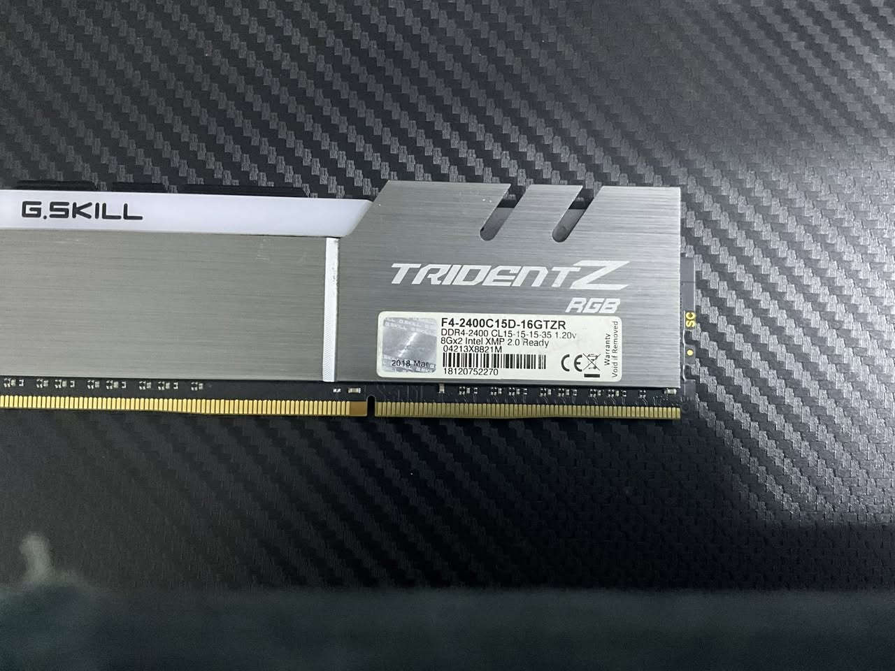 رامات DDR4 مستعمل للبيع
1. G.skill trident z rgb 8GB 2400mhz ب50الف
2. KingSpec 8GB 3200mhz ب50الف
الاسعار قفل
عندي توصيل لكافة محافظات العراق


**إذا كنت صاحب هذا الإعلان وتريد حذفه لأي سبب، رجاءا أرسل رسالة إلى الدعم الفني**