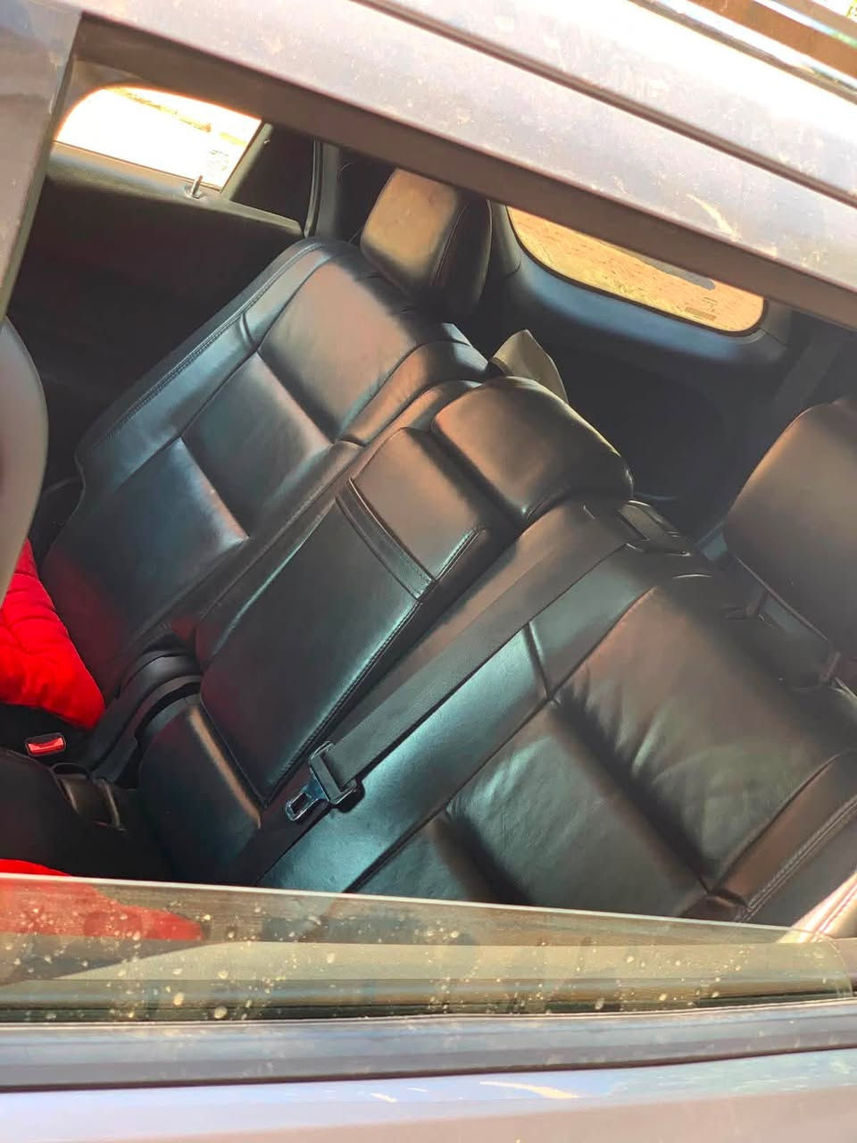 🔥 للبيع دودج دورنكو SXT Plus موديل2015 🔥
سيارة نظيفة جداً واستعمال شخصي، بحالة ممتازة وما تحتاج أي مصروف. المحرك 3.6 V6 والجير والشاصي بحالة ممتازة، والتبريد والمكيف يشتغلن بكفاءة.
المواصفات:
✅ شاشة لمس
✅ كاميرا خلفية
✅ حساسات
✅ تشغيل بصمة وستارت
✅ مثبت سرعة
✅ 7صفوف مقاعد
✅ جنوط أصلية
✅ داخلية نظيفة جداً
السيارة جاهزة للفحص بأي مكان، والفحص خير دليل.
السعر: 185ورقه (قابل للتفاوض بالمعقول بعد المعاينة).
للاستفسار: خاص أو اتصال.
رقم الهاتف:***********
