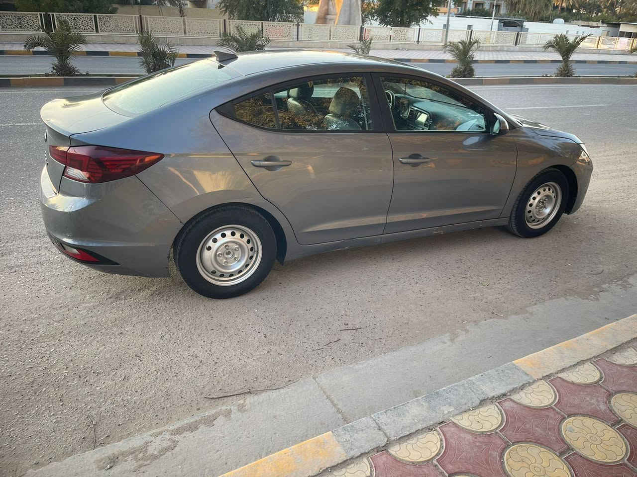 النترا للبيع موديل 2019 شكل ال 20 مواصفات واضحه امام السياره جاهزه للاخير  عارضيها ب 124 وبيها مجال السونار موضح بالصور
0770679516
***********
