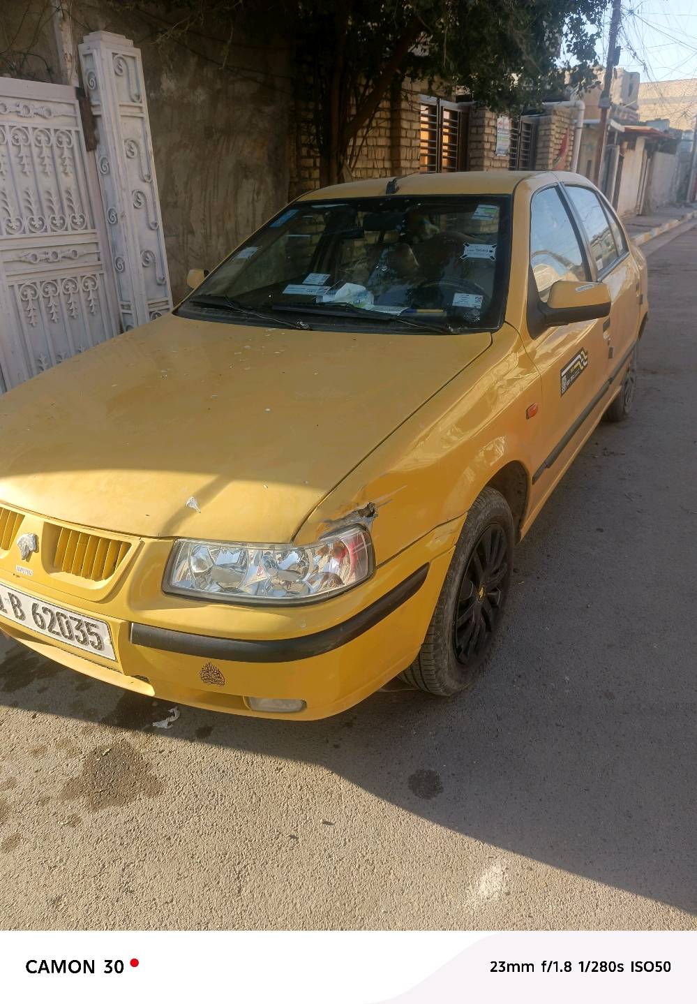 سمند  2012  سيارة 🚗 خير من الله  متوكفك وما وكفتني ابد    سنوية نافذه   هيئه مدفوع  غرامات صفر   هزة نافذه   حدادية تعبانه شوية انطيك فلوسهن  نقص دكمه تنزيل جامه صفحه سايق بس تاخذها تراي للبصره كير مكينه كفاله ولبور شوي ثكيل  يمكن يرادله دهن ماعرفله اي شي بي انطيك فلوسه وي السيارة شاد داش كام كامره حوادث   سبب البيع مطلوب وهامل السيارة ماجاي استفاد منها ماشتغل بيها هواي سعرها 38  بيها مجال قليل كلش  