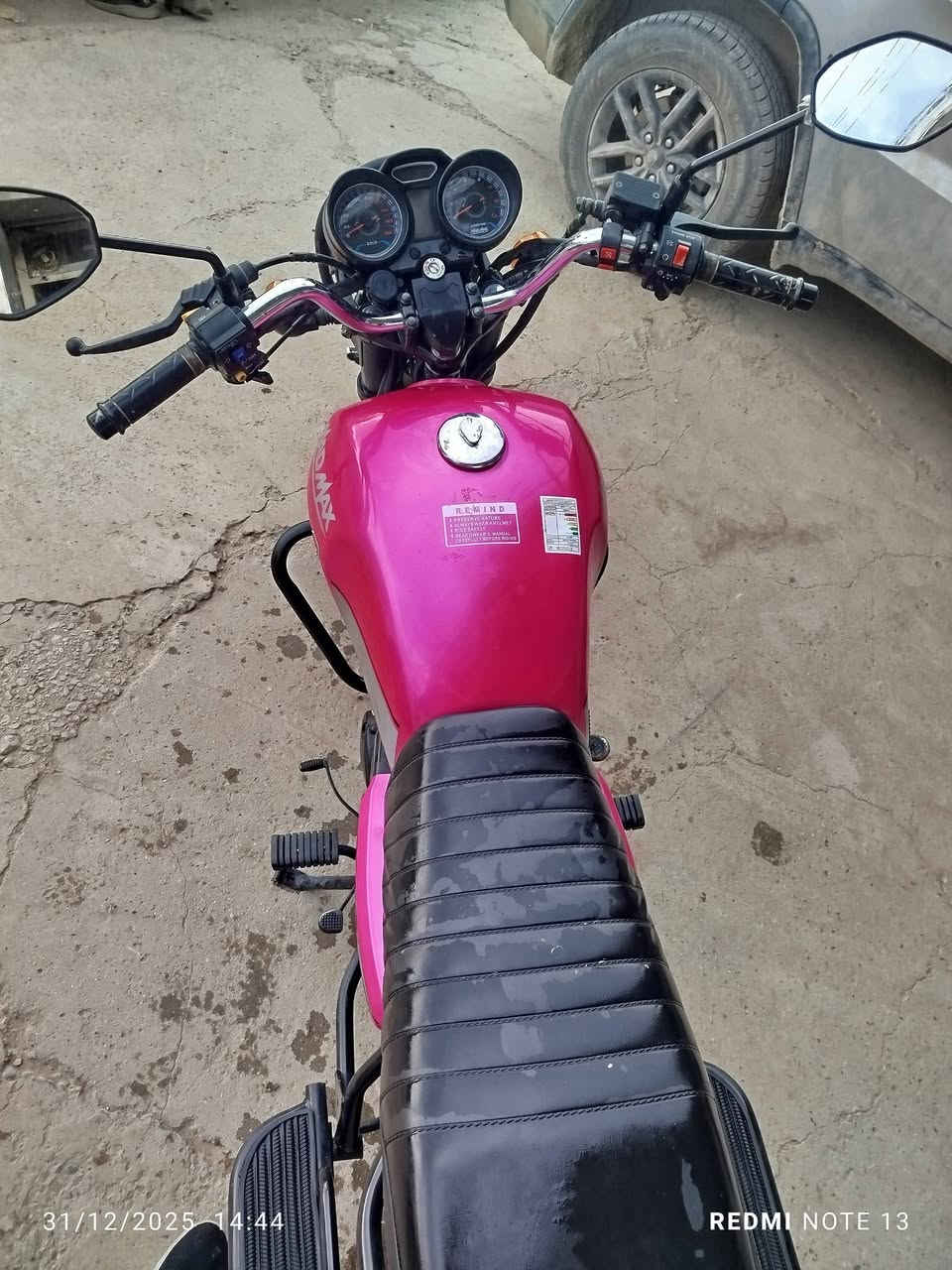 دراجه دايوان موديل 25طالعه بشهر 8مصارلهه شهرين من طالعه من لوكيل  اوراق ستنساخ دراجه جديده بمعنه الكلمه  محرك 200لون بنفسجى عنوان حله بكرلي قرب موقف دانه
السعر 1575
رقمي***********
