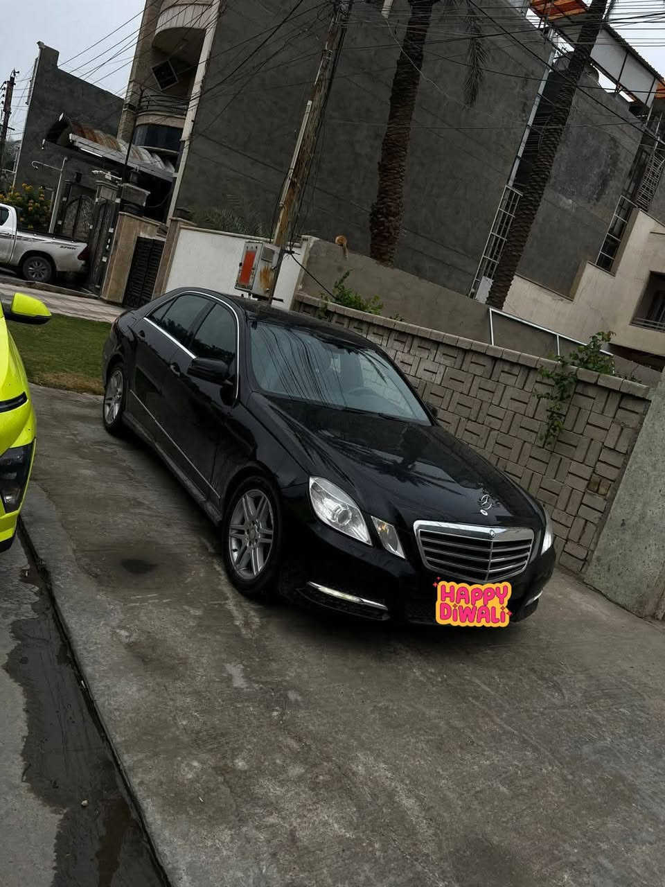 "للبيع"
مرسيدس E350 
موديل 2013 
السياره فول
داخل اسود 
فتحه
تحكمات 
كت وويل 18 AMG
السياره جديده جدآ من الداخل والخارج ومصروف عليهة هوايه
مكاني بغداد رقم صلاح الدين 
السعر 190 وبيهة مجال


**إذا كنت صاحب هذا الإعلان وتريد حذفه لأي سبب، رجاءا أرسل رسالة إلى الدعم الفني**