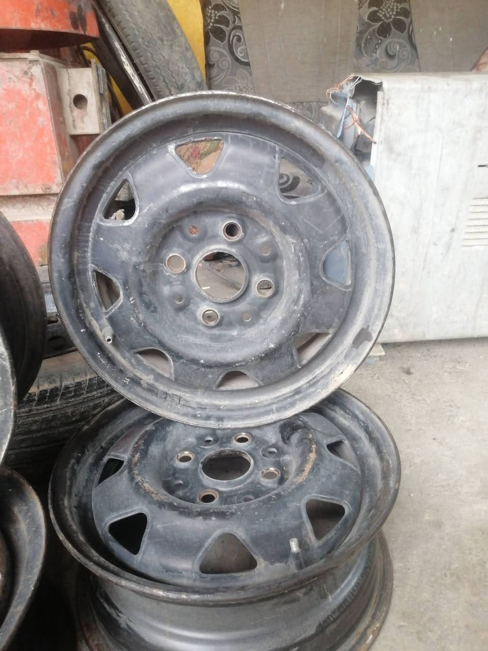 طخم ويل مال اودي اصلي  نضيف حيل ***********
