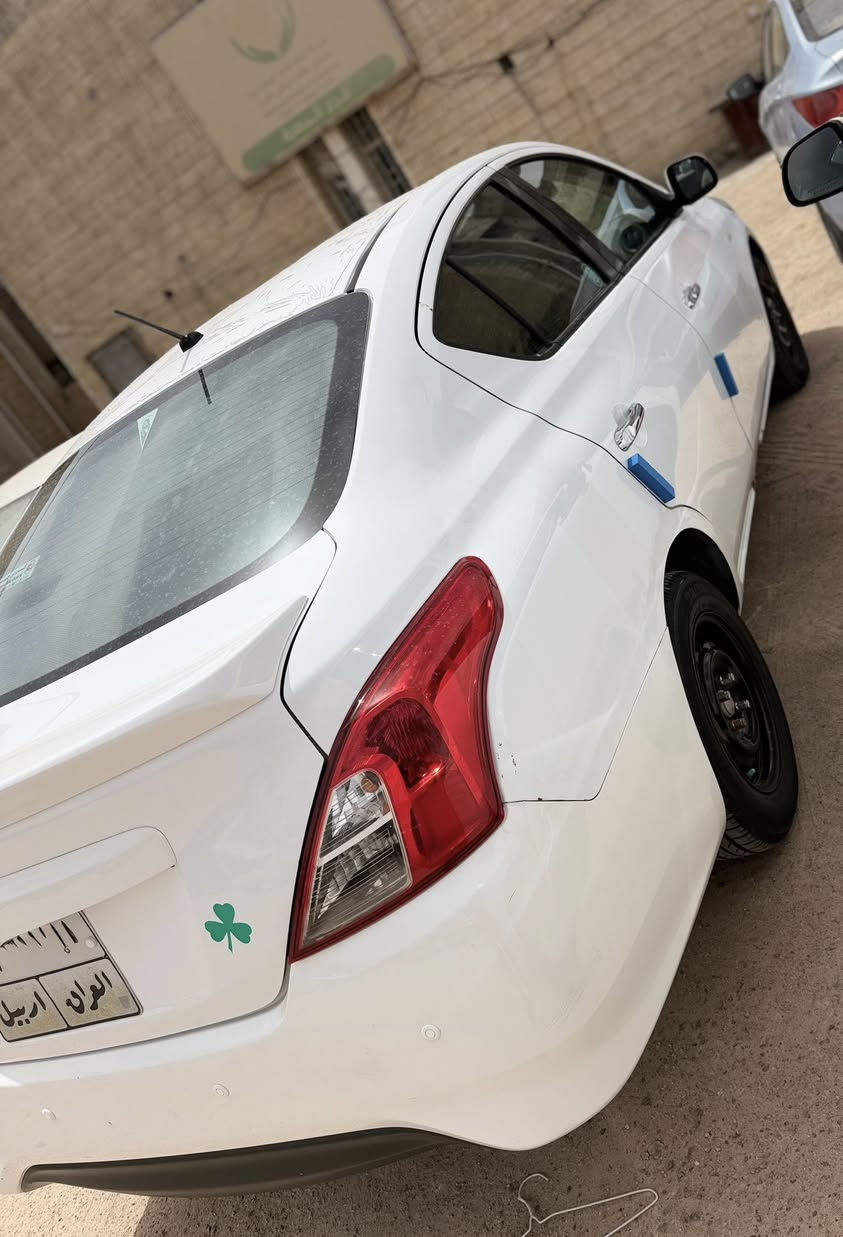 نيسان هندي بليته زركه2020 كفاله من الصبغ والتبديل والضربه بيه بارد قليل رقم اربيل باسم شركه وكاله تحويل حاضر كير مكينه كفاله مكاني(بصره) السعر 95 بيه مجال شراي
***********
