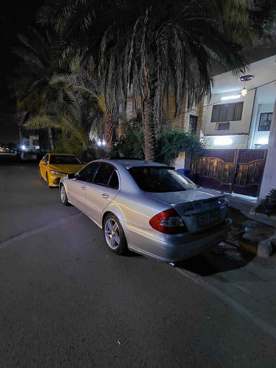 ‏ Mercedes-Benz  eligans E350 2008 🏅
W211 الملكي
🔥💯السياره نضيفه بمعنى الكلمه بدون اي نقص وبلاديه
سونار جديد موجود وبأسمي السياره 💯🔥
السياره احلى من الصور بقاطات 💯
-------------------------------------
#السعر 138 وبيهه مجال للطيبين💐
‏
#رقم الهاتف : ***********📲

#رقم السيارة : اربيل 22 بأسمي تحويل مباشر هزه جديده

#مكان السيارة : بغداد 💯 
-------------------------------------
سلام عليكم 
للبيع فول الفول 💯
مرسيدس ام عيون W211 موديل 2008 E350  اليجنس وارد خليجي بدون ضربه بدون صبغ فقط دعاميه رقم اربيل سنويه 2028 تحويل مباشر هزه جديده 
سونار موجود للسياره كذلك 
مواصفات
1_ بصمة⁩
2_محرك  +كير  مكفولات ⁦⚔️⁩
3_تبريد ثلاث قطع ❄️⁩
4_كروز سرعة🔒 
5_ كشنات جلد ⚔️⁩
6_مراية داخلية+جانبة عاكسة ⁦🔍
7_تحكم ستيرن ⁦⚔️⁩
8_ شاشة جبيرة  ⁦🖥️⁩
9_ تلفون 📞
10_تجاوي خلفية كهرباء ⁦⚔️⁩
11_حساسات خلفية ⁦⚔️⁩
12_ انارة ليلية داخلية⁦⚔️⁩
13 انارة ترحيب💡 خارجية  ⁦⚔️⁩
14_شاشة اعطال💬
15_كشنات كهرباء ⁦⚔️⁩
16_لايت زنون بلادي 💡
17-بتخم تايرات جديد
18_  صدر امامي وخلفي💯
19_سستم صوت ⁦⚔️⁩ 
20_ويل 17 AMG بلادي الماني.
21_ تدفئة كشنات          
22_صدر امامي خلفي جديد ⁦🛠️⁩
23_حساس مطر💦
24_سلايت 
 
------------------------------------
